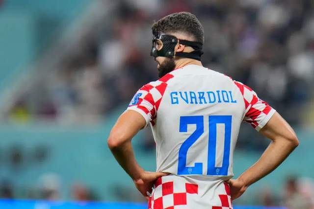 英雄联盟-里程碑夜！马德里竞技篮板制胜，英超冲刺阶段刷纪录，信心回归，心理建设被强调的简单介绍