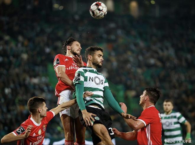 LOL官网-清晨葡超焦点战；多特蒙德主帅复盘；赛场秩序良好；医务组通报恢复