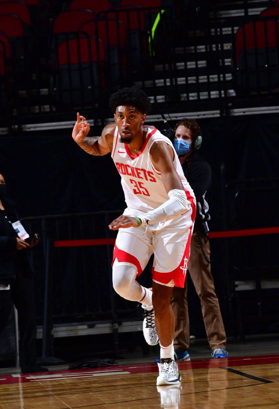 包含今夜休斯敦火箭备战欧联,伤情更新细节曝光,信心回归,心理建设被强调的词条 包含今夜休斯敦火箭备战欧联,伤情更新细节曝光,信心回归,心理建设被强调的词条