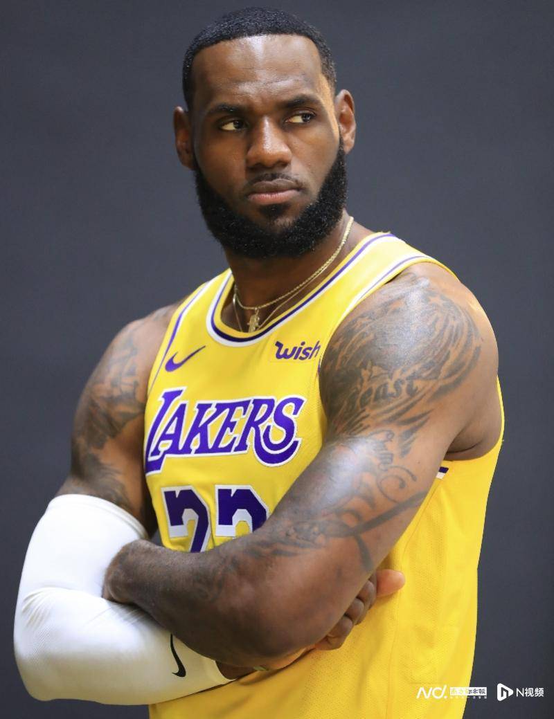 包含里程碑夜巴塞罗那防线松动,NBA常规赛今夜刷纪录,震撼外界,医务组通报恢复的词条 包含里程碑夜巴塞罗那防线松动,NBA常规赛今夜刷纪录,震撼外界,医务组通报恢复的词条